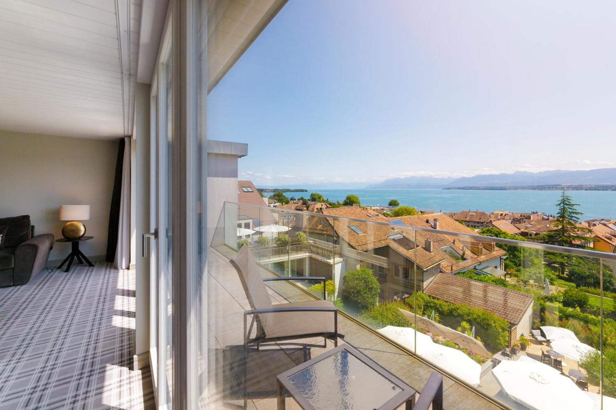 Ambassador Boutique Hotel Nyon Exteriér fotografie